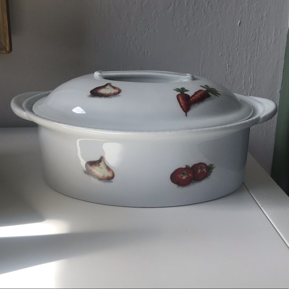 Made in France Porcelain Covered Casserole Dish - Picture 3 of 6